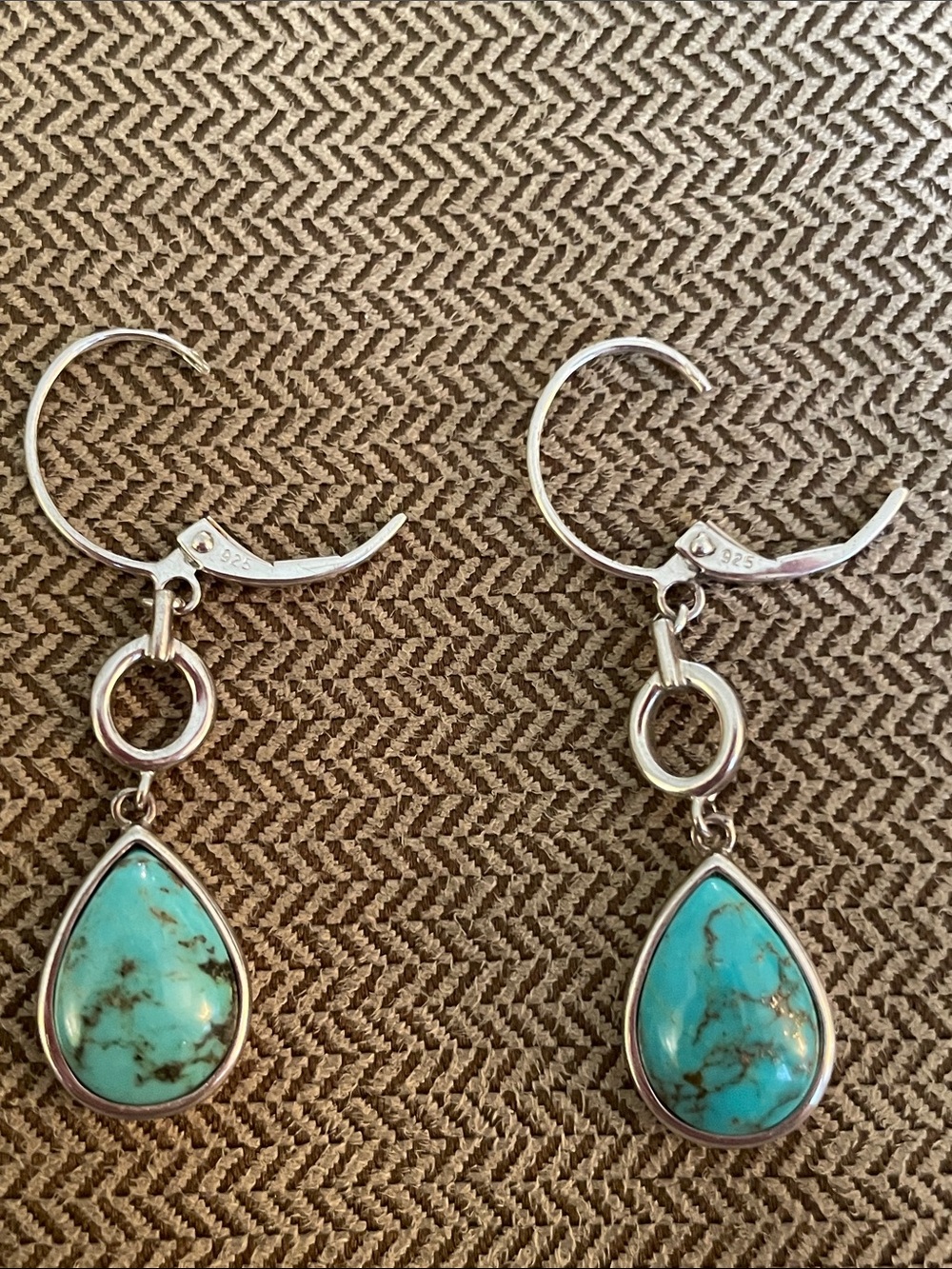 Heng Ngai Sterling Silver Turquoise Earrings - Picture 10 of 10